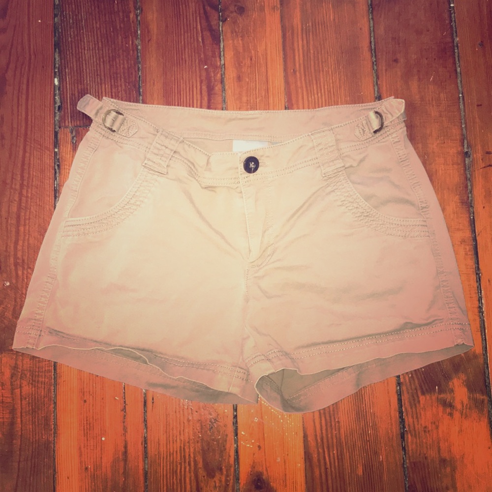 Khaki Athleta shorts